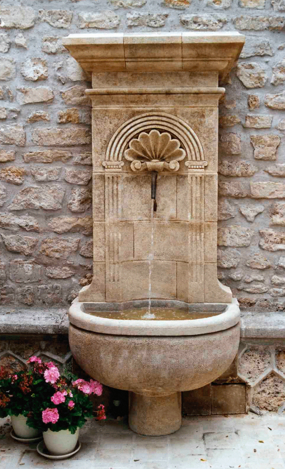Fontaine Grande Coquille ABFO21 - French Limestone Fountain